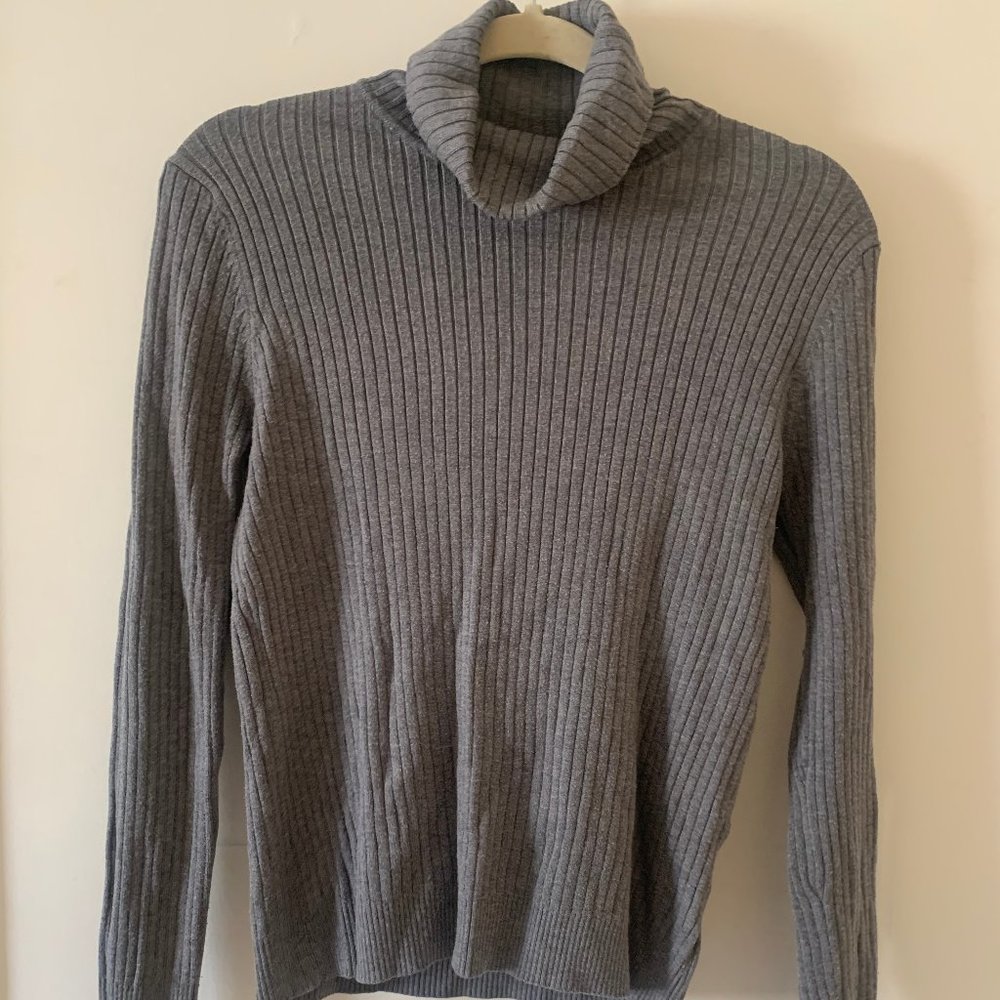 Grey Ribbed Turtleneck